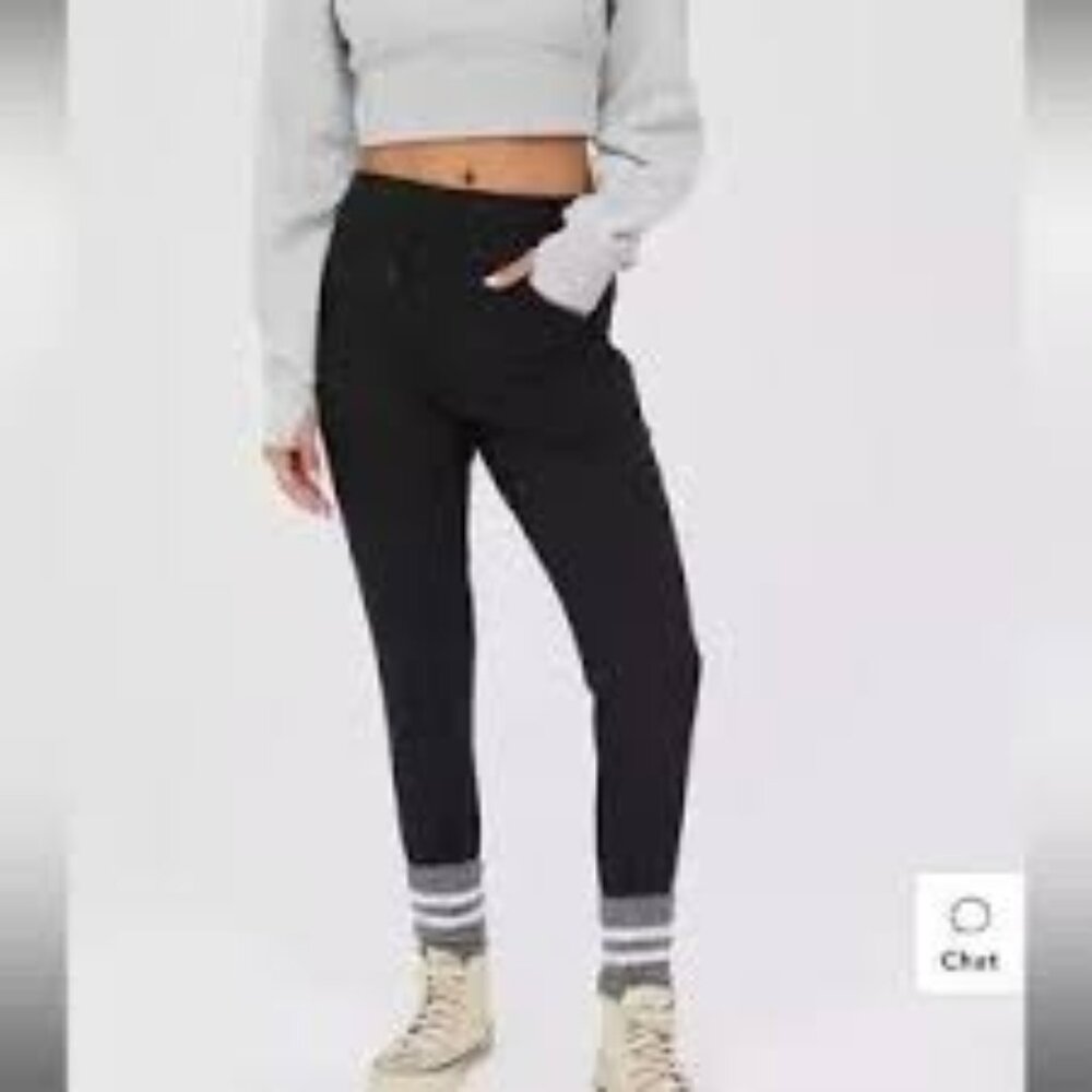 NWT: OFFLINE by Aerie Chillside Stirrup Ski Pants Size Large